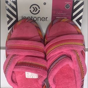 Isotoner slippers size Large